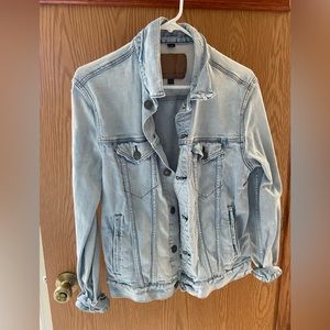 American Eagle jean jacket light wash